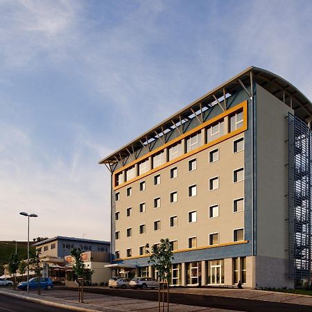 Blu Arena Hotel Montecchio  Екстериор снимка